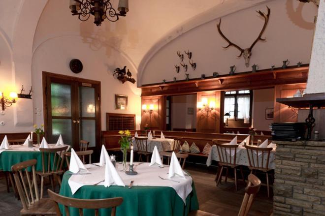 Gutshotel Hotel 3*